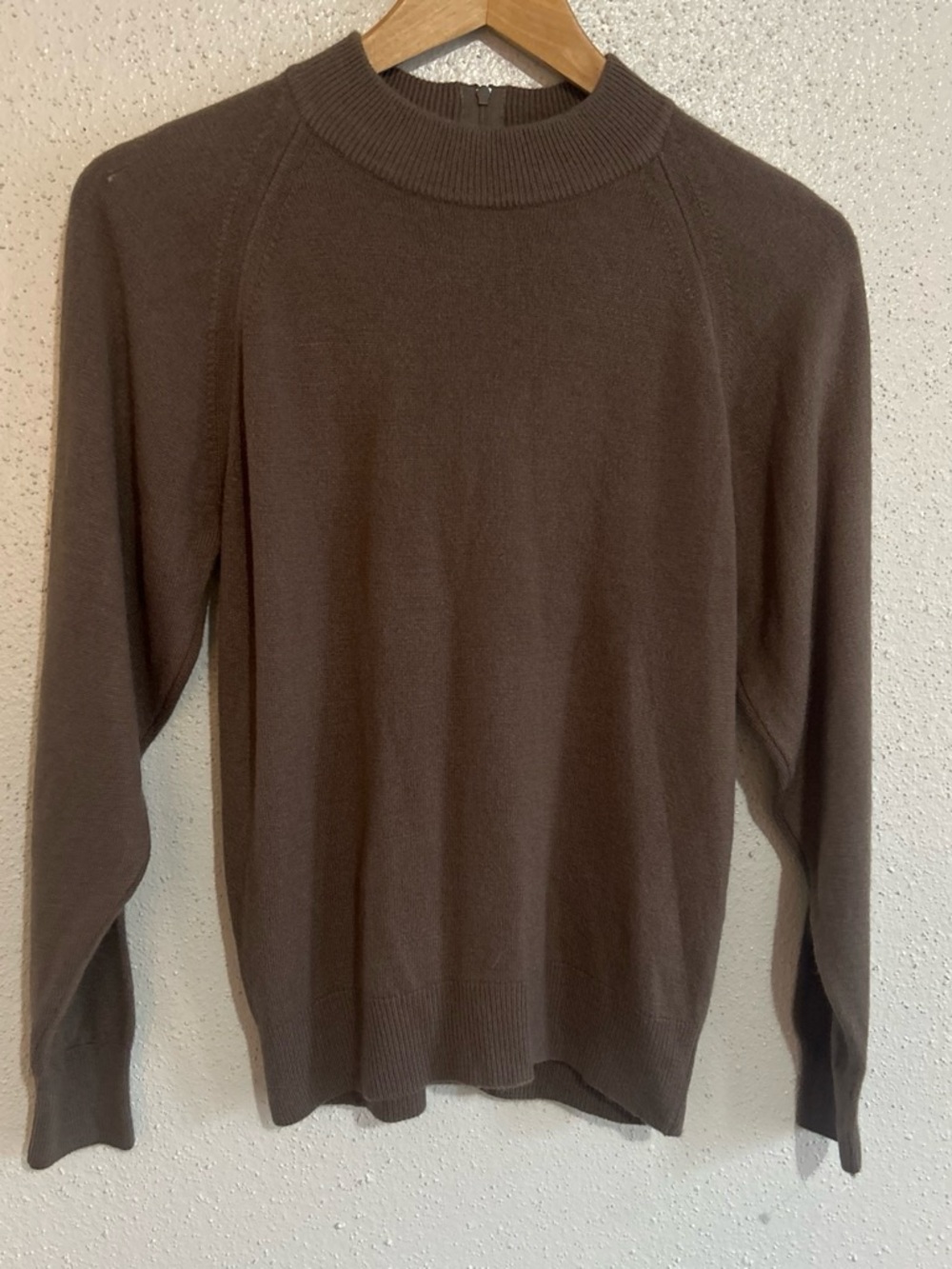 Designers Originals Men's Crewneck Sweater in Brown Size XS